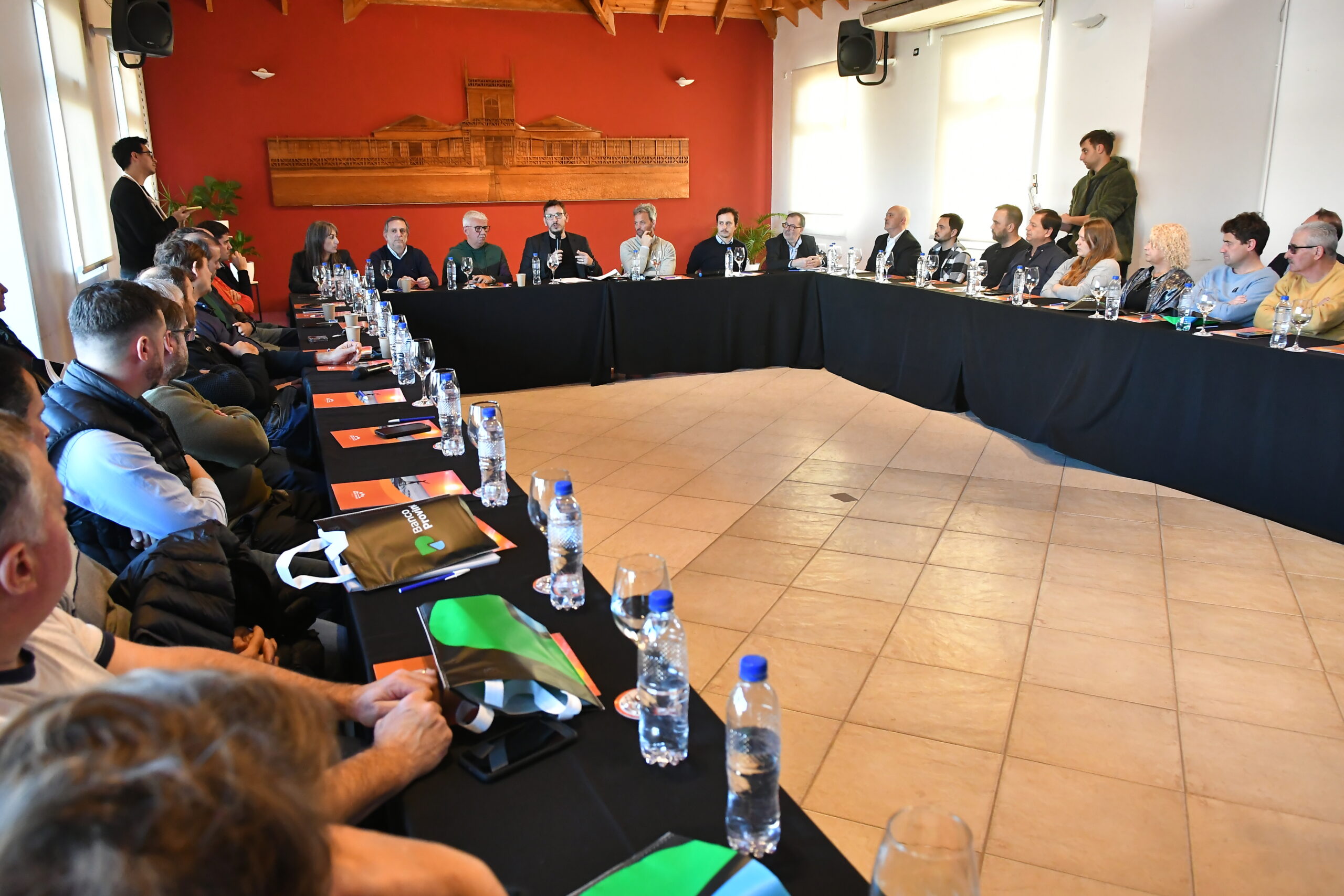 reunionptebancoprovincia2